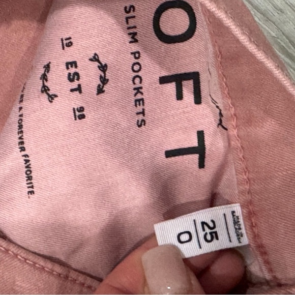 Ann Taylor Loft fresh cut skinny crop jean ❤️ - Picture 8 of 8